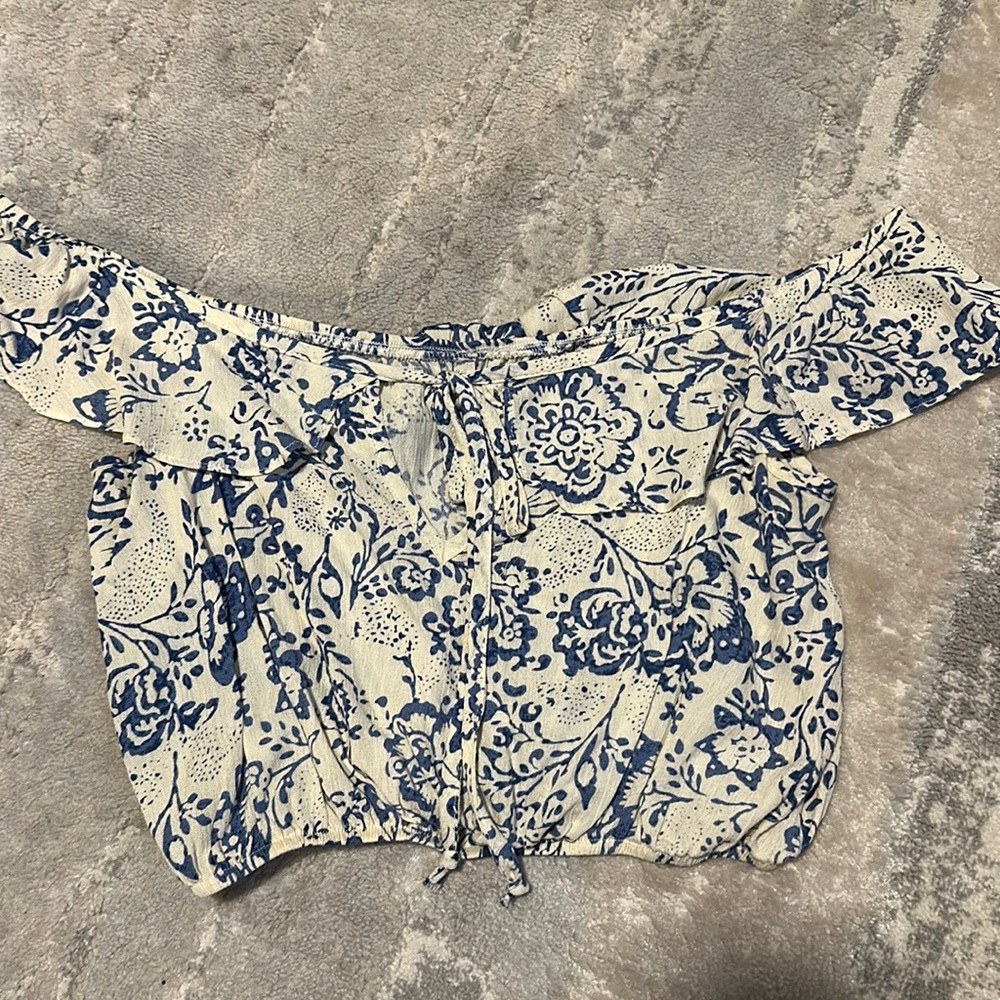 Floral off the shoulder crop top